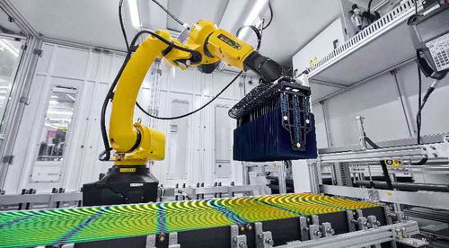 實(shí)探晶科能源尖山超級(jí)工廠 鑄就穿越周期核心競爭力 智能化規(guī)模生產(chǎn)成制勝法寶